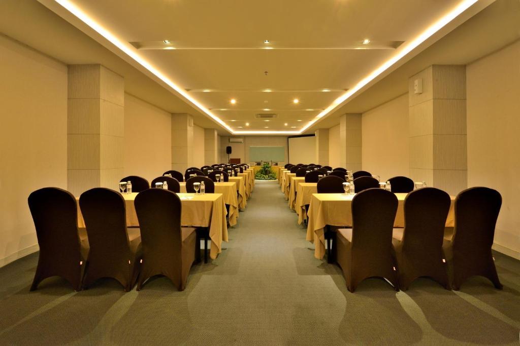 Tjokro Hotel Pekanbaru Luaran gambar
