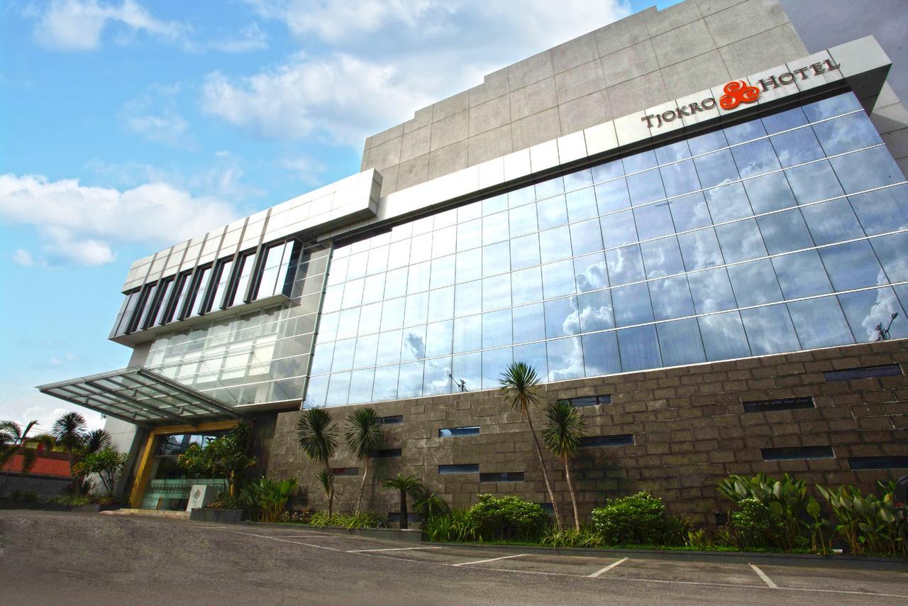 Tjokro Hotel Pekanbaru Luaran gambar