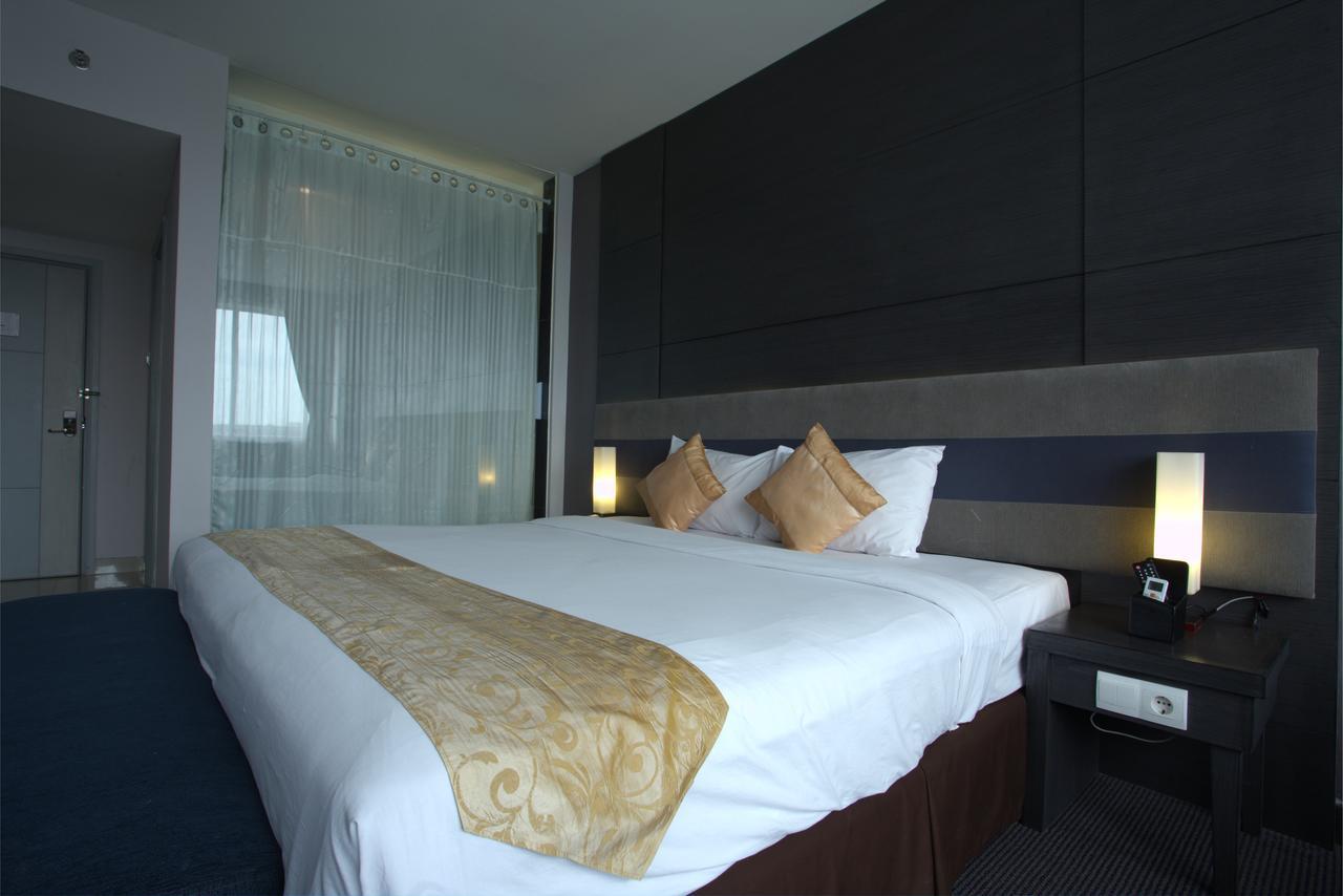 Tjokro Hotel Pekanbaru Bilik gambar