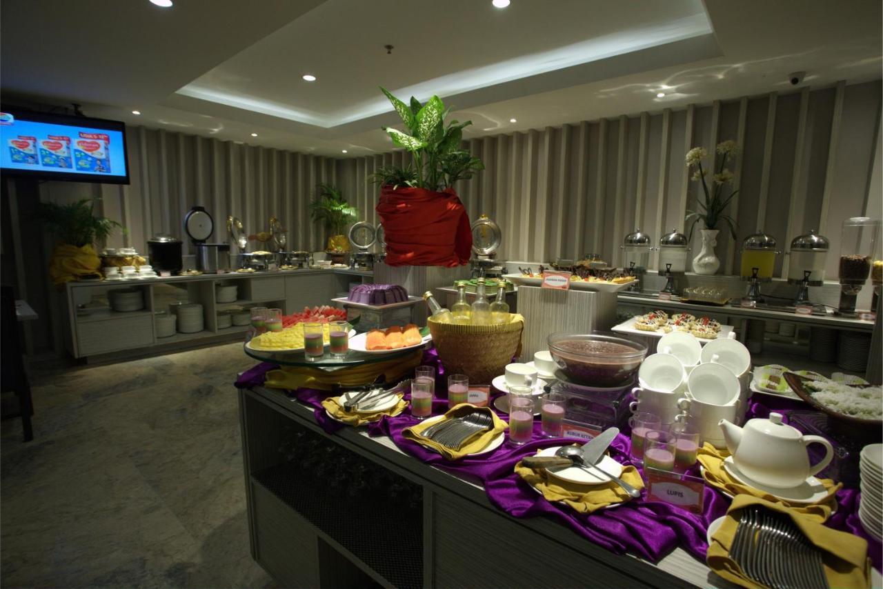 Tjokro Hotel Pekanbaru Bilik gambar
